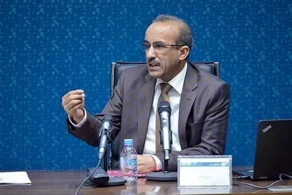 بين السيرة والقصيدة